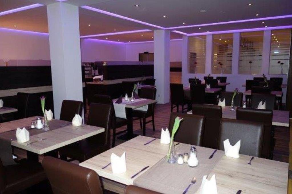 Eichenhof Hotel Gbr Айслинген Екстериор снимка